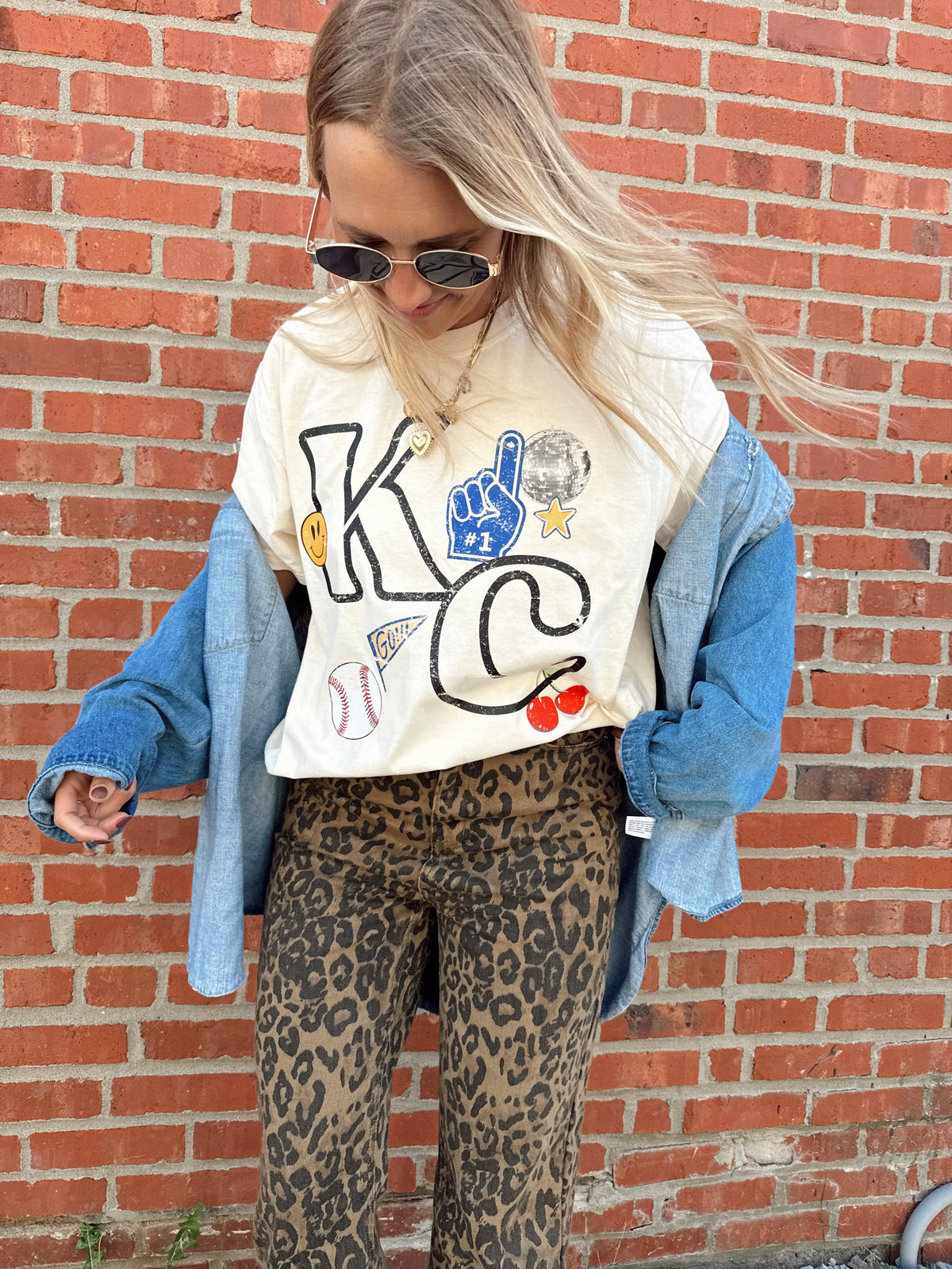 KC Icon Comfort Colors T-Shirt | Blue