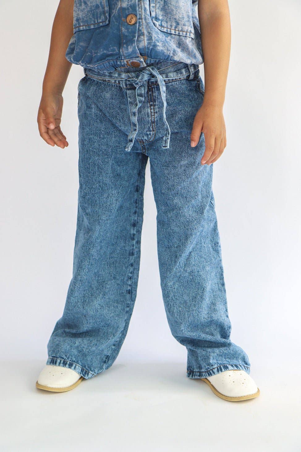 Vintage Washed Loose Jeans