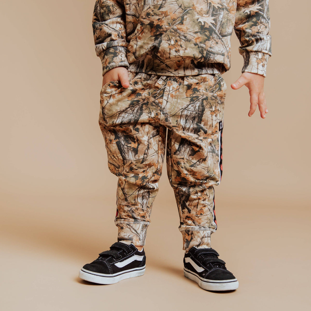 Relaxed Fit Joggers - Camo