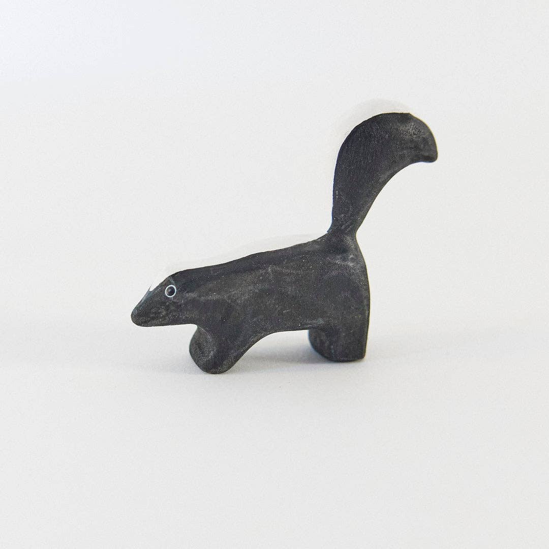 Wooden Skunk