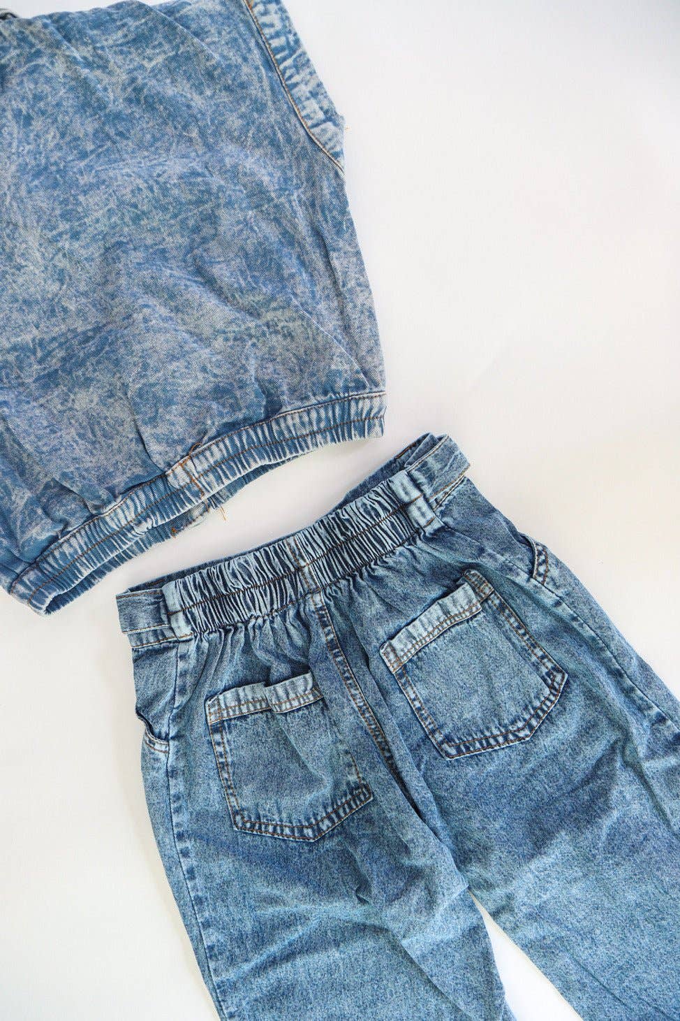 Vintage Washed Loose Jeans