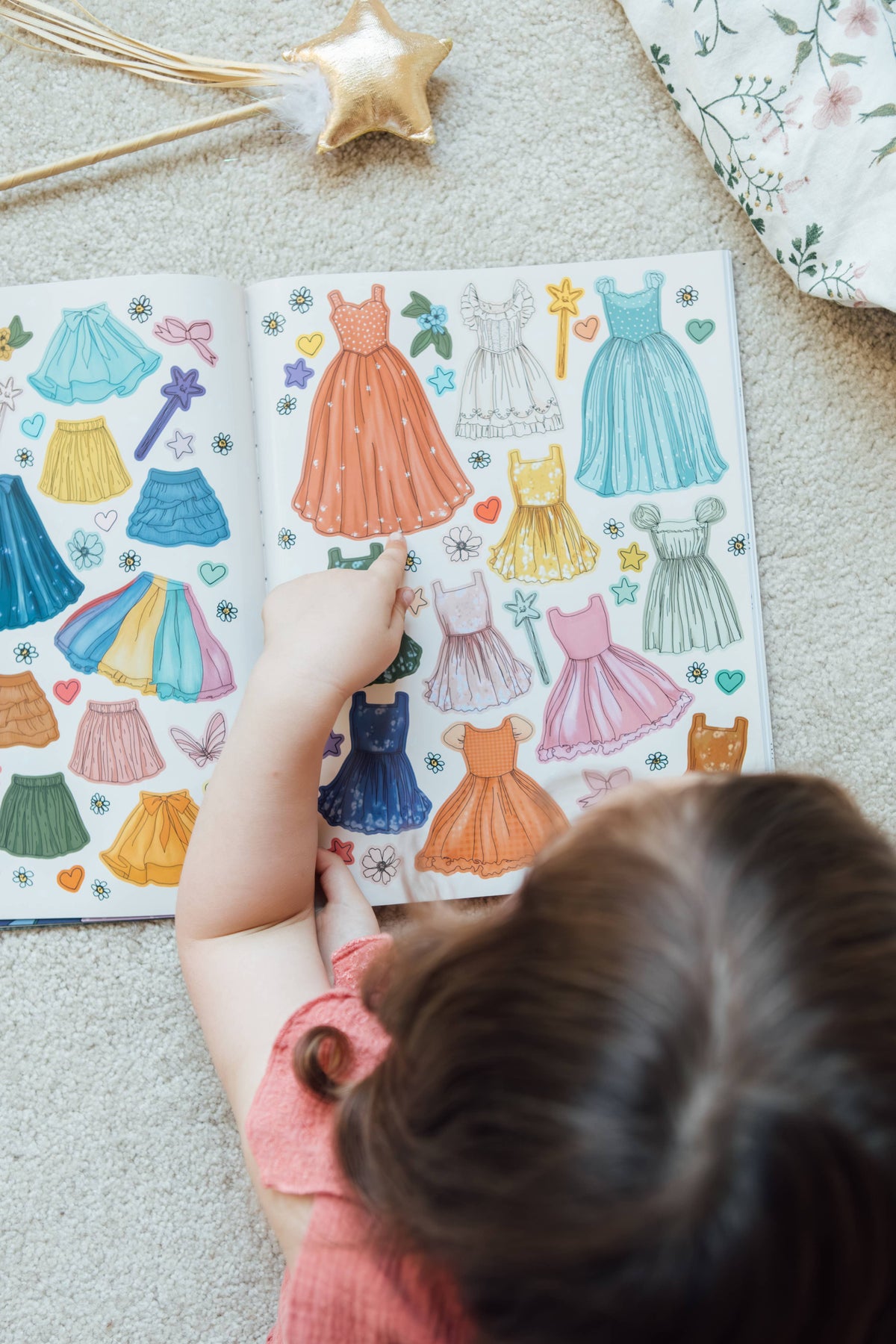 My Sticker Storybook: Fairies and Unicorns