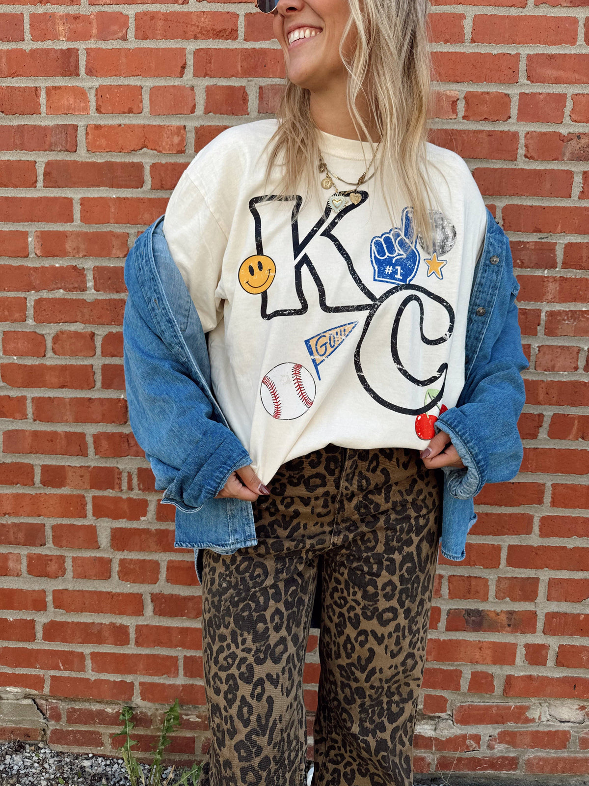 KC Icon Comfort Colors T-Shirt | Blue