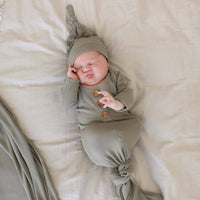 Eucalyptus Bamboo Waffle Newborn Baby Knot Gown & Hat Set