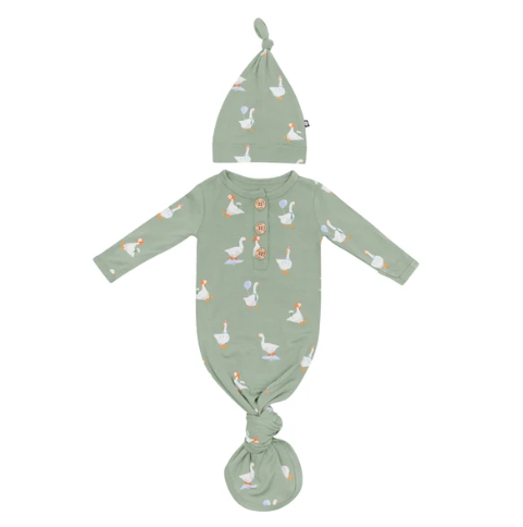 Knotted Gown with Hat Set in Silly Goose