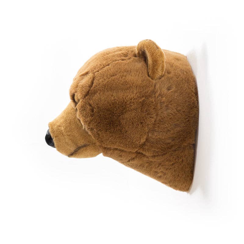 Oliver the brown bear