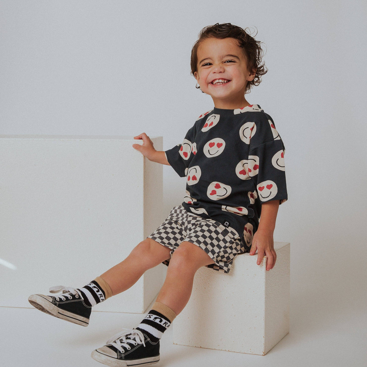 Drop Shoulder Kids Tee Heart Smileys